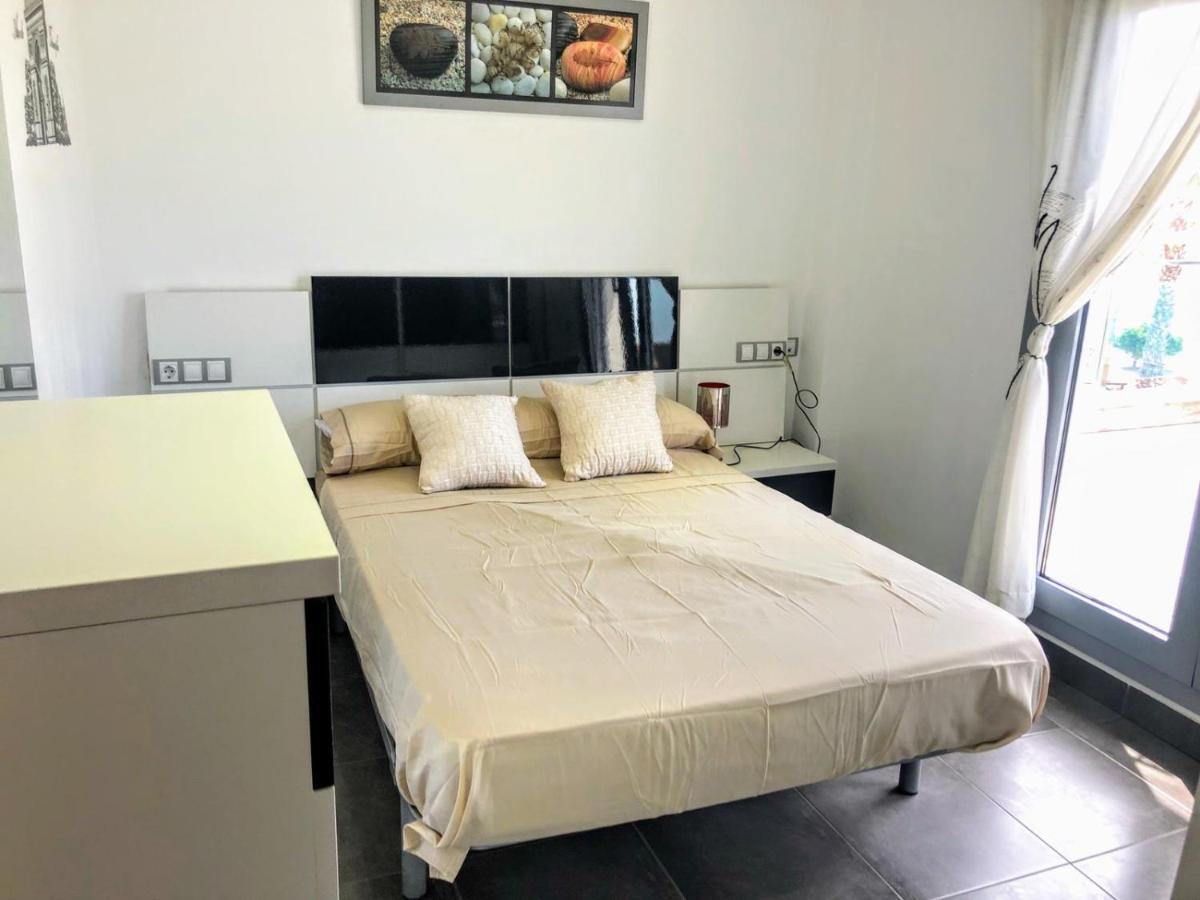 Apartamento Jmhr 5 Benajarafe Bagian luar foto